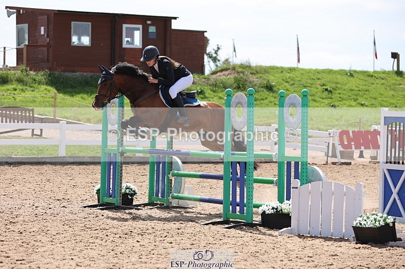 240629A-105304-04310 - Cls 17 Discovery and 90cm Open