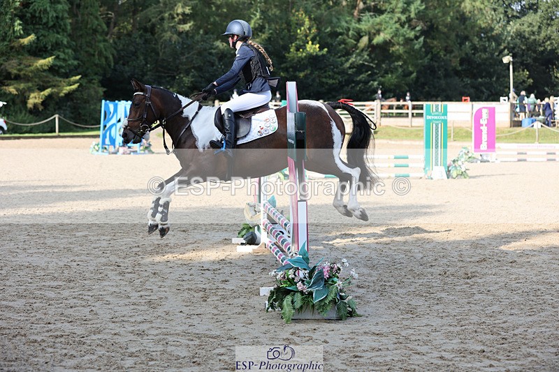 240823X-091033-14428 - 60cm R1 8.30 to 10.00