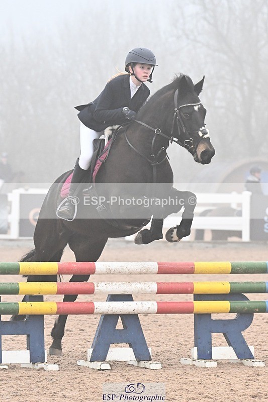 260308-142737-03226 - Cls 15 British Novice and 80cm