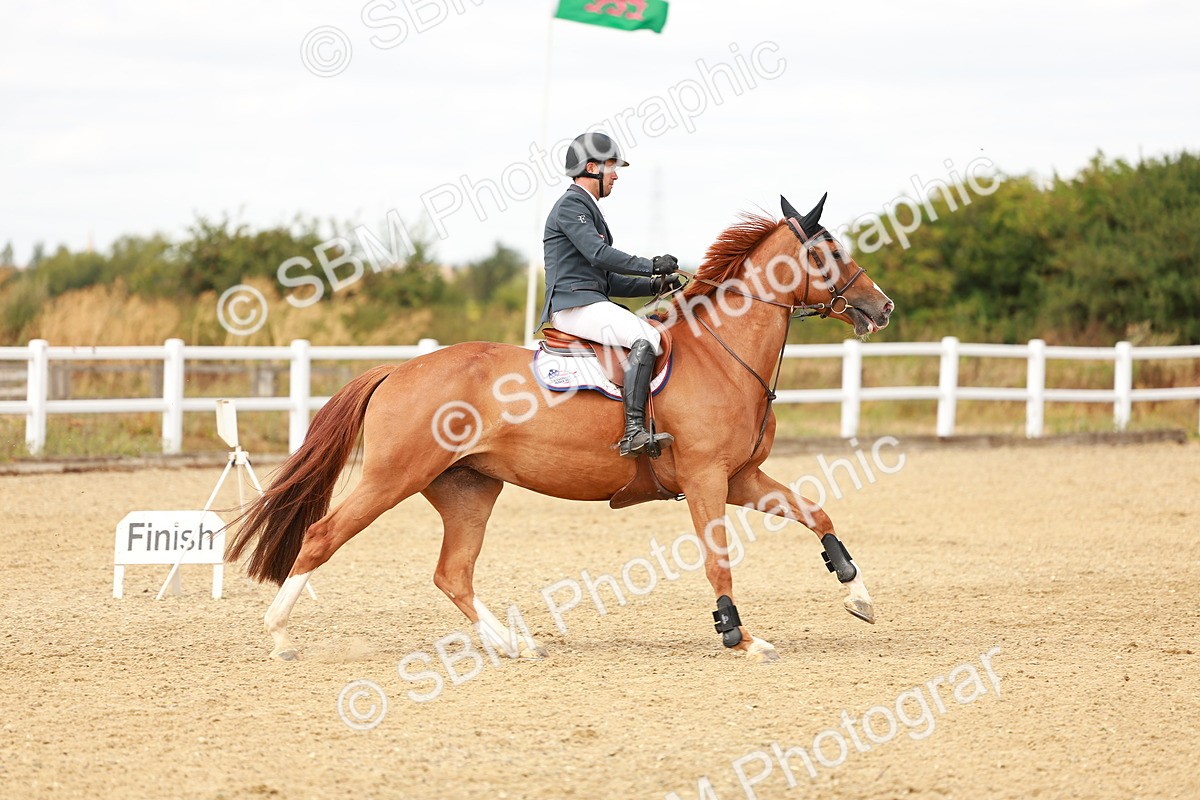 SBM_006867 - Class 4 - Senior British Newcomers - 1.10m