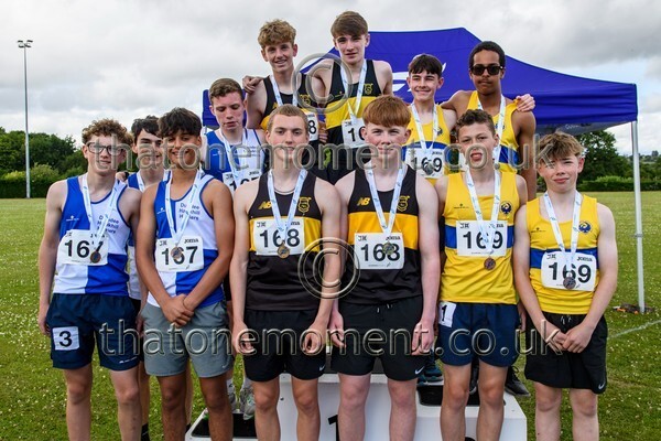 Relays25-529455 - Medals