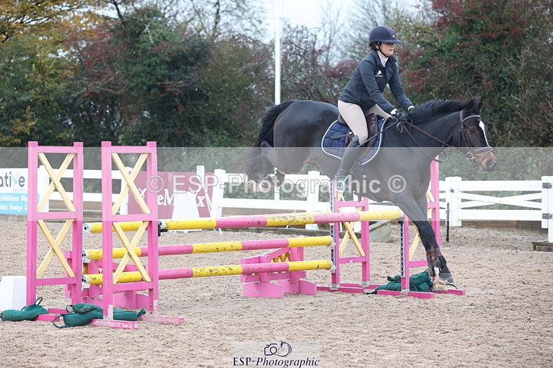 231112A-094700-03066 - Cls 17 Blue Chip Novice Winter Qualifier