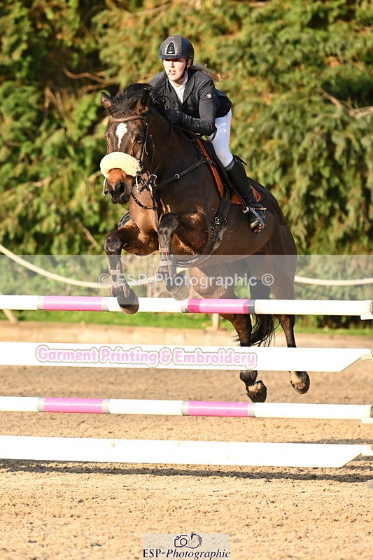 250322A-165921-03670 - Cls 14 Snr Fox & 1.20m Open