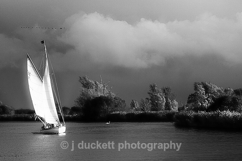  - Sailing the Norfolk Broads