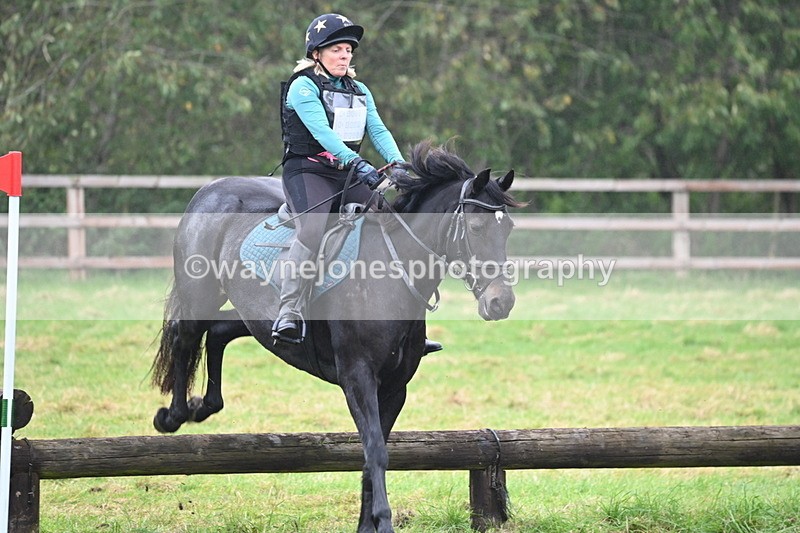 WJ6_9561 - Time at Photographer 14:46 to 14:57