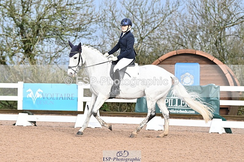 240218A-091811-04715 - 147-Tammie.Wells-Silver.moonshine