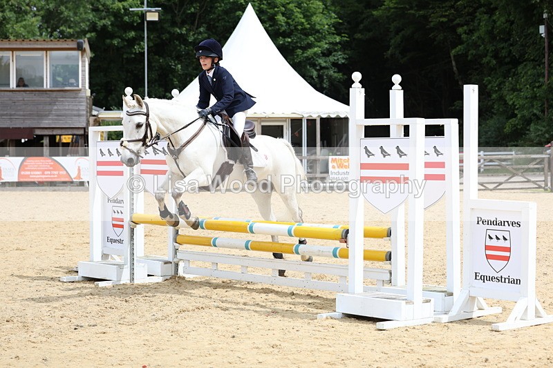 3E7A9106 - Class 4: 70cm