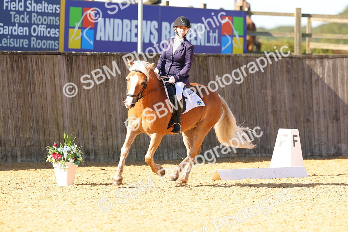 SBM_39933 - D18 - Grand Tour Championship - Novice 34