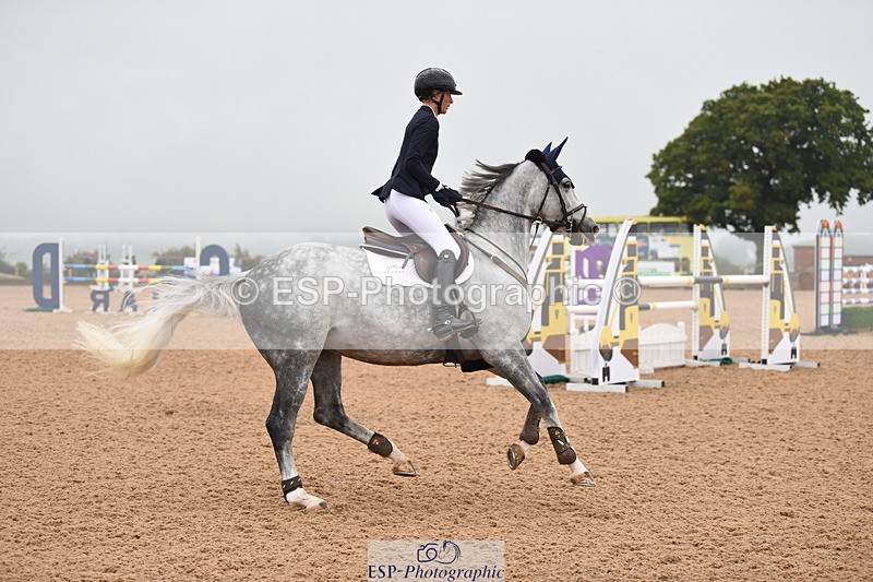 230916A-104440-03897 - Cls 14 Snr Foxhunter