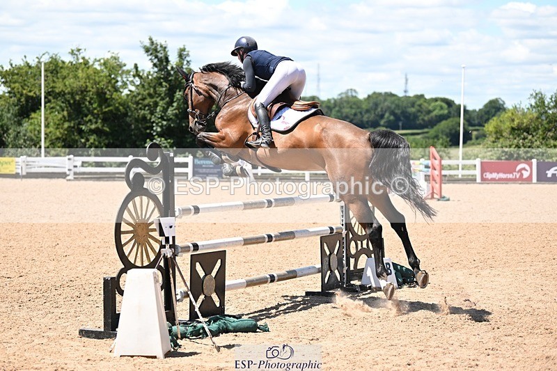 250709-131846-00803 - Cls 4 Snr Newcomers & Snr 1.10m