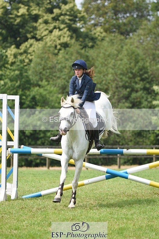 230617-140100-04179 - Cls 17 Newcomers & 1m Open