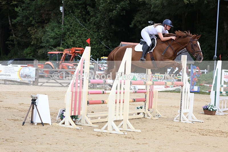 3E7A4170 - Class 7: Senior Newcomers/1.10m open