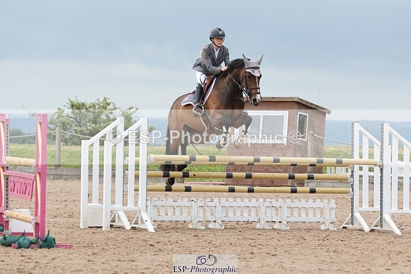 250524-102558-04196 - Cls 13  A&B 1.05m & 1.10m open