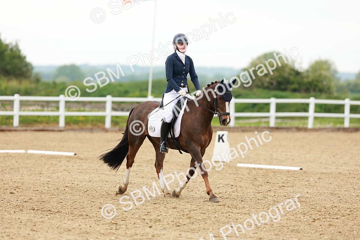 SBM_005007 - Class 15 - Novice 5