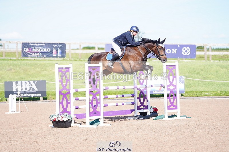 240728A-170624-09873 - Cls 27 Snr 1.20m Open