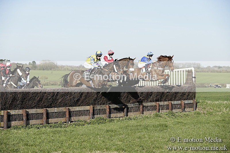 PtP 250317 454 - V.W.H. Hunt Point-to-Point Siddington 25/03/17