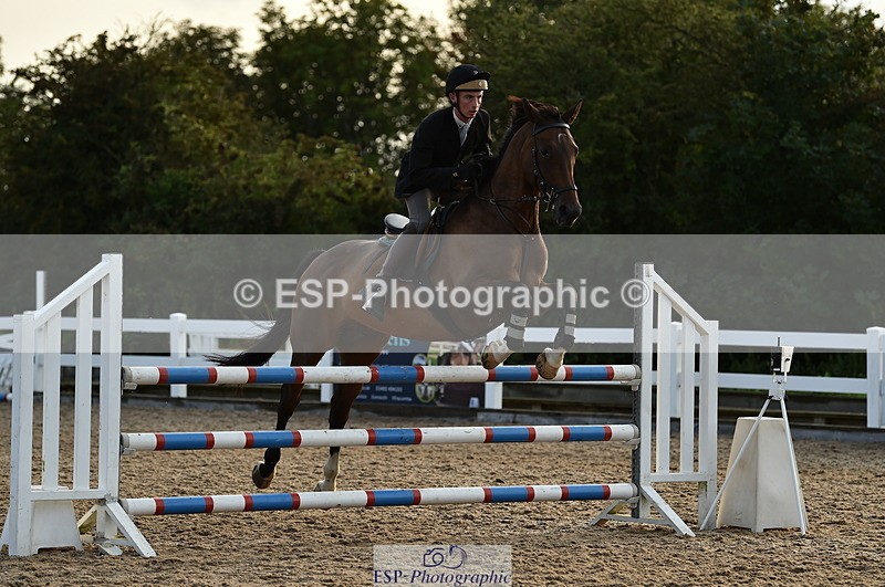 220829A-184410-00601 - 1.00m Classes