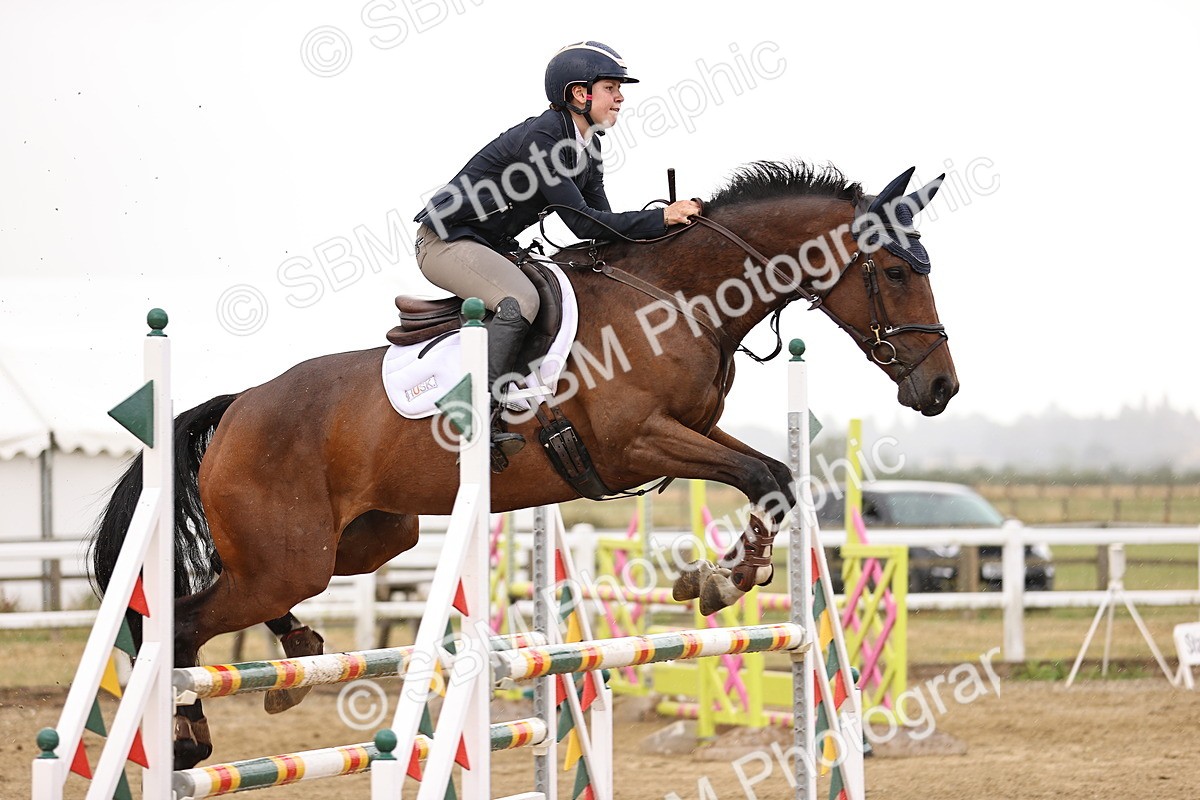 SBM_026592 - Class 12 - Amateur Championship Qualifier 1.05m