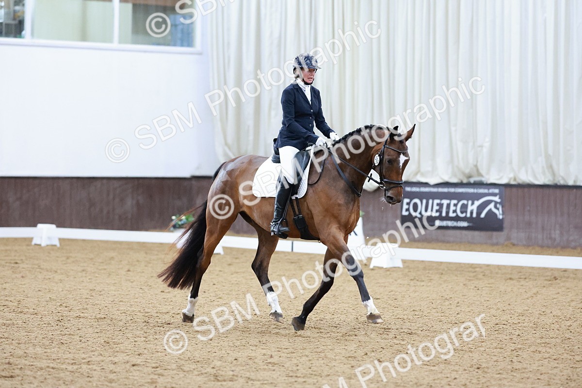 SBM_003550 - Class 1 - Prelim 6 - 10.40-11.50