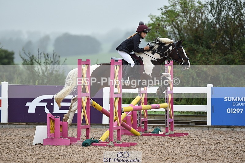 220829A-162218-00205 - 70cm Classes 3a 3b & 4