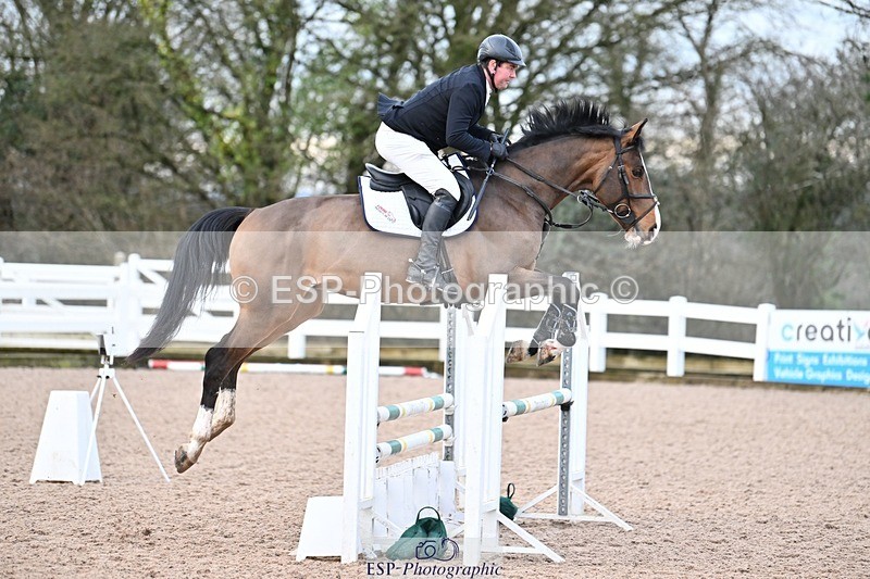 250112-092435-00674 - Cls 15 British Novice and 90cm Open