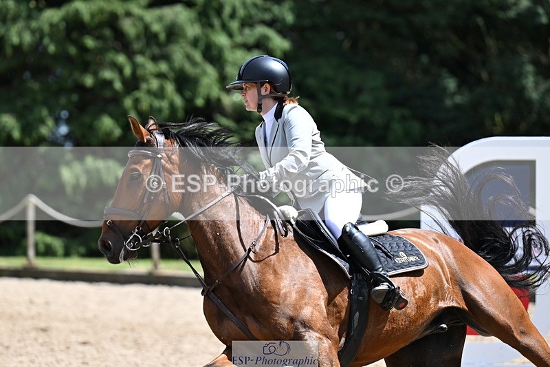 260705A-142153-20325 - Cls 52 Snr 1m 05 GP Jump Off