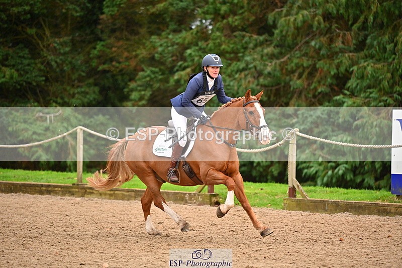 251026A-171751-27010 - H-654-Philippa.Skelton