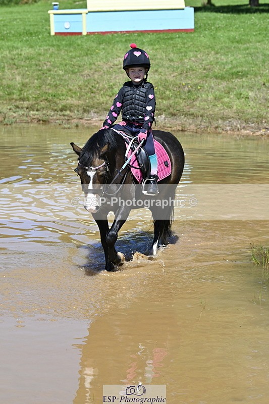 240728B-111837-00836 - Theo's Group XC