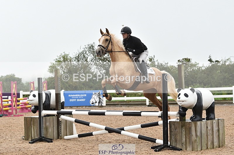 220829A-171712-00398 - 80cm Classes 5a 5b & 6