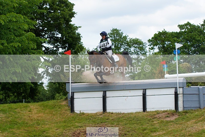 230528-150428-18026 - 487-MGH_GRAFTON_STREET-Pippa_Funnell-XC