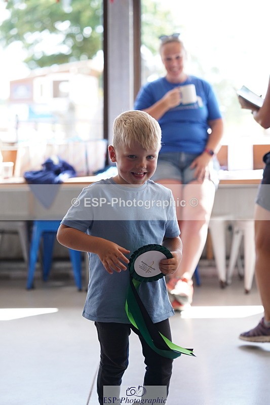 240809A-150704-01318 - Awards