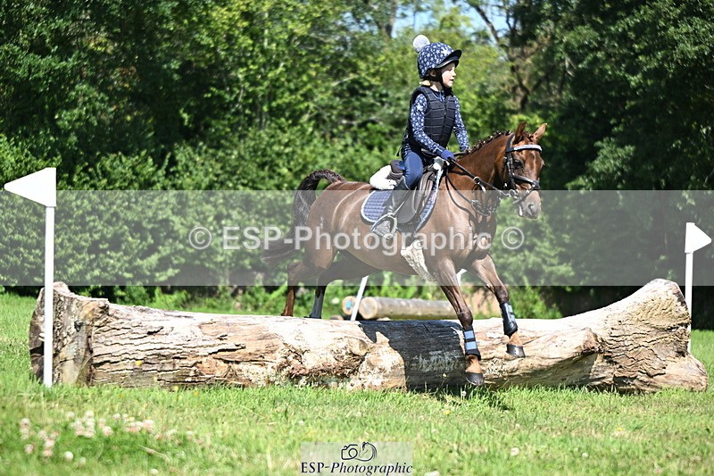 240729B-144954-02864 - Abbie's Group XC