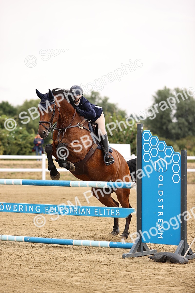 SBM_026344 - Class 12 - Amateur Championship Qualifier 1.05m