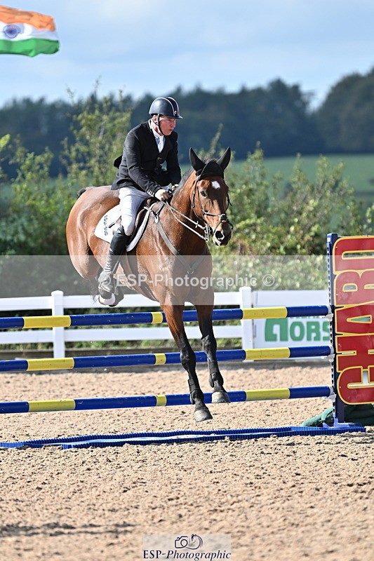 241005A-133712-04052 - SAT Cls 19 1.10m Amateur Quali