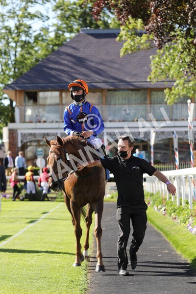 yr12062021r7-32 - Race 7 5.25pm Sky Bet Stakes