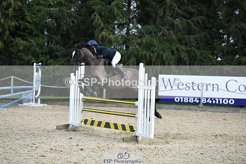 240204-135757-01676 - Cls 3 90cm Start to 12.40 CW