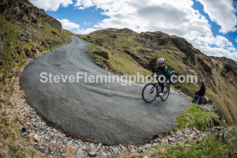 114637 - Hardknott Hairpin 11.00 - 12.00