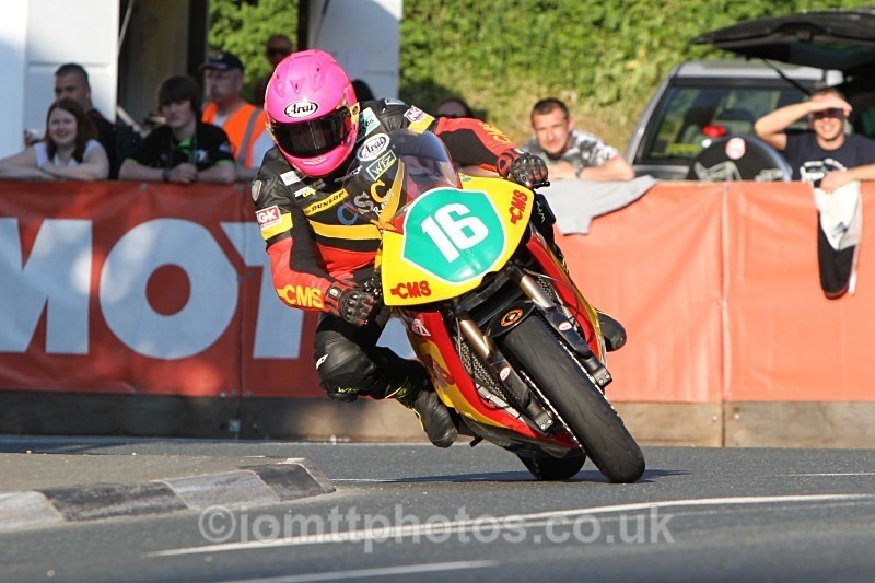  - Saturday Practice Newcomers/Supertwins