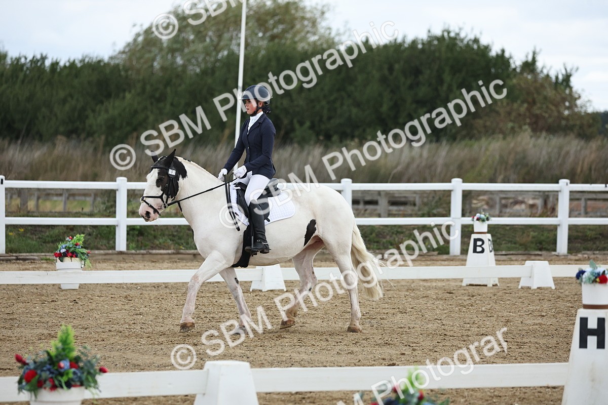 SBM_004227 - Class 8 - Novice 3 Champs