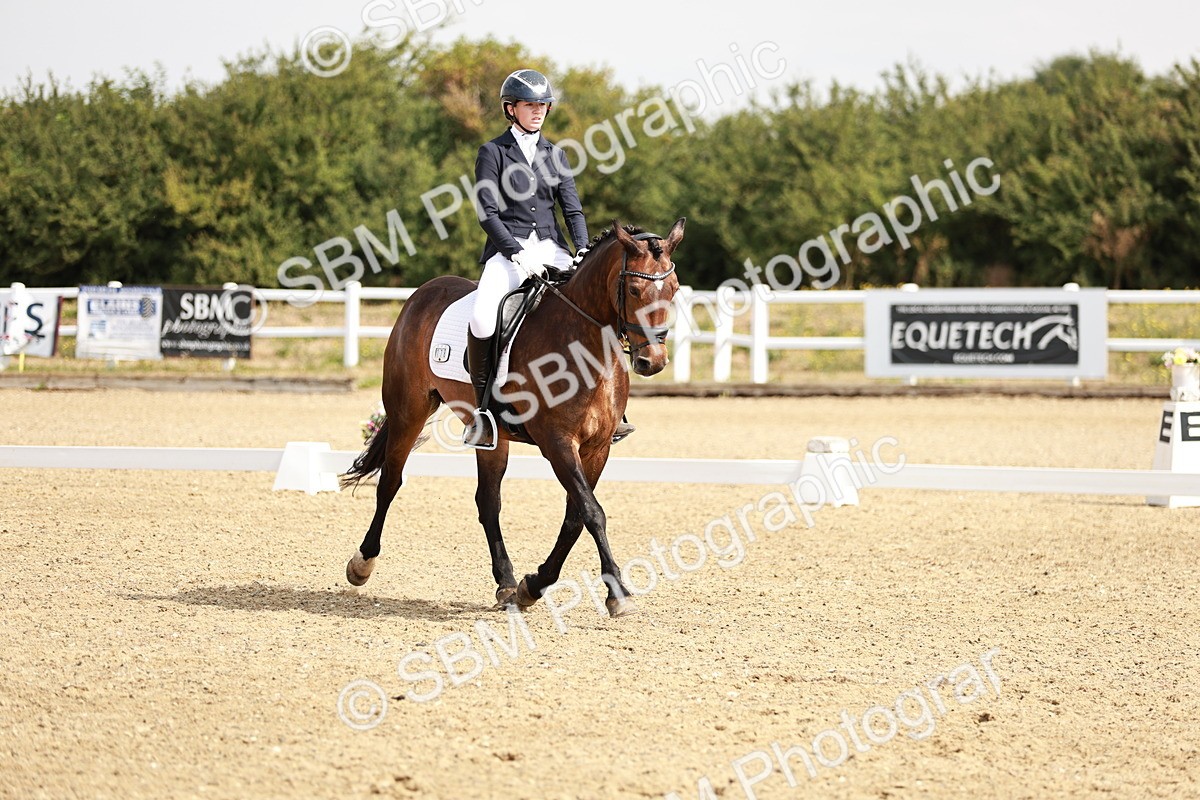 SBM_002558 - Class 6 - Novice 6 Silver - 10.17-11.20