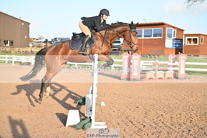 231210A-143640-02793 - Cls 21 Foxhunter & 1.20m Open