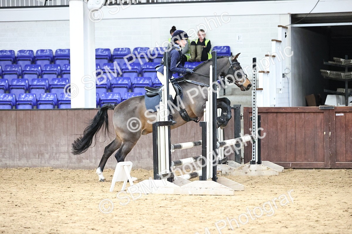 SBM_001578 - Class 5 - Henlow Veterinary Hospital 70cm