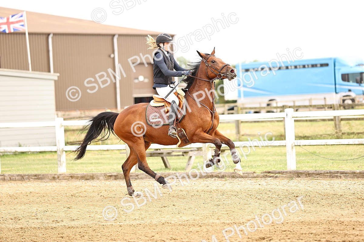 SBM_004878 - Class 24 - Arit Senior British Novice - 90cm