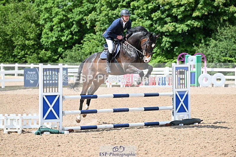 240605A-103518-00076 - Cls 1 British Novice and 90cm Open