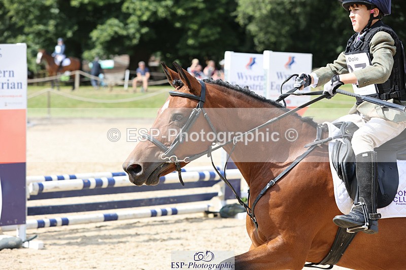 240823X-122253-16757 - 60cm R1 11.30 to 13.30