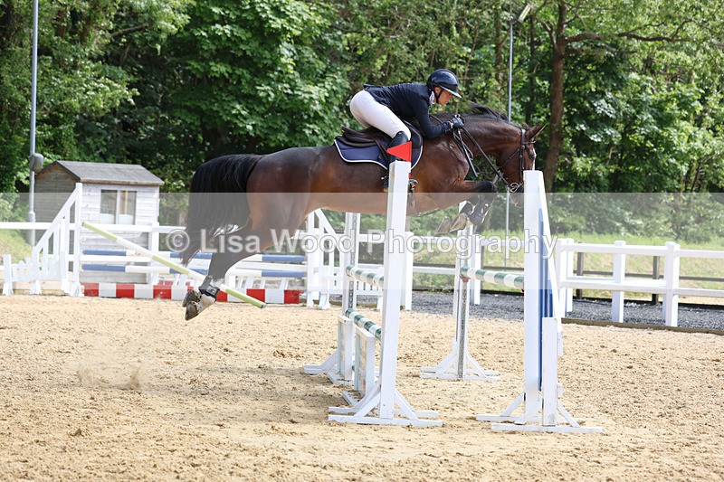 3E7A1161 - Class 13: Senior Newcomers/1.10m open