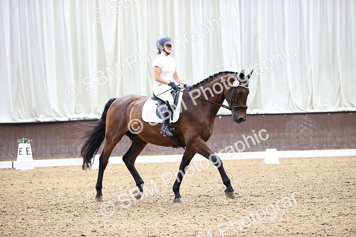 SBM_000888 - Novice 4 Warm Up