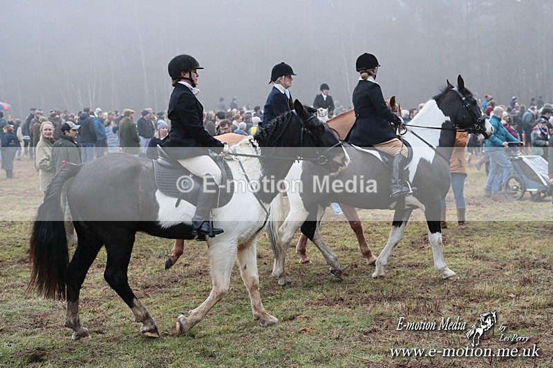 HUPY 261224 65 - Pytchley with Woodland Hunt Boxing Day Meet 26th December 2024