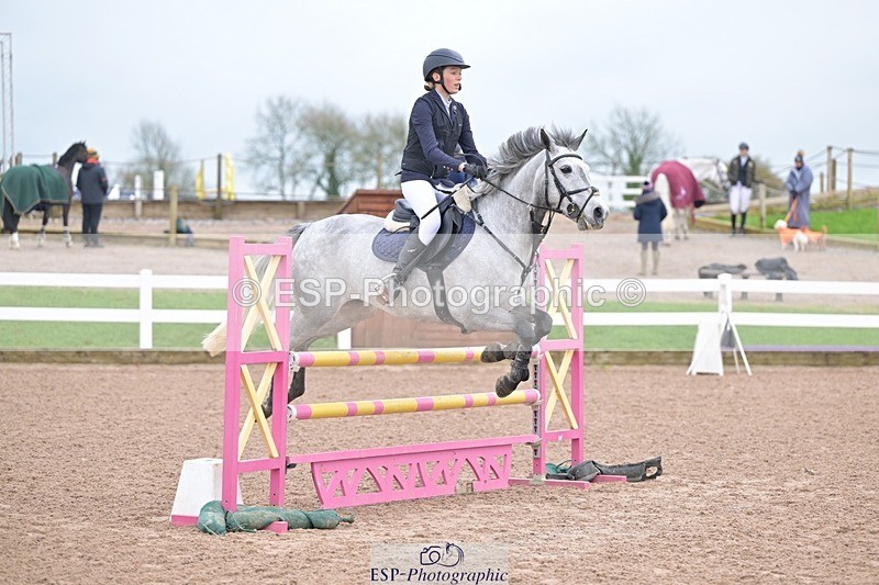 251116-115430-01286 - Cls 6 Pony Newcomers and 1m Open