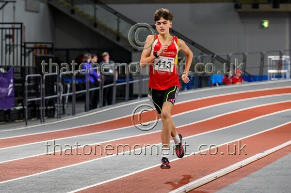 SenInd26-918216 - Track Male Set One